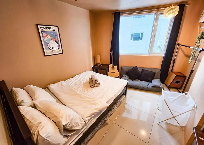 Cozy Pool & View 1br In Makat With Netflix Apartment *