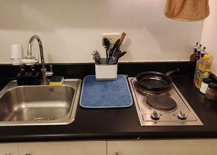 Cozy Pool & View 1br In Makat With Netflix * Manila